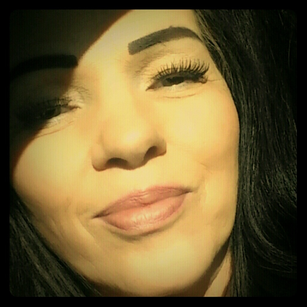 Meet your Posher, Jacqueline